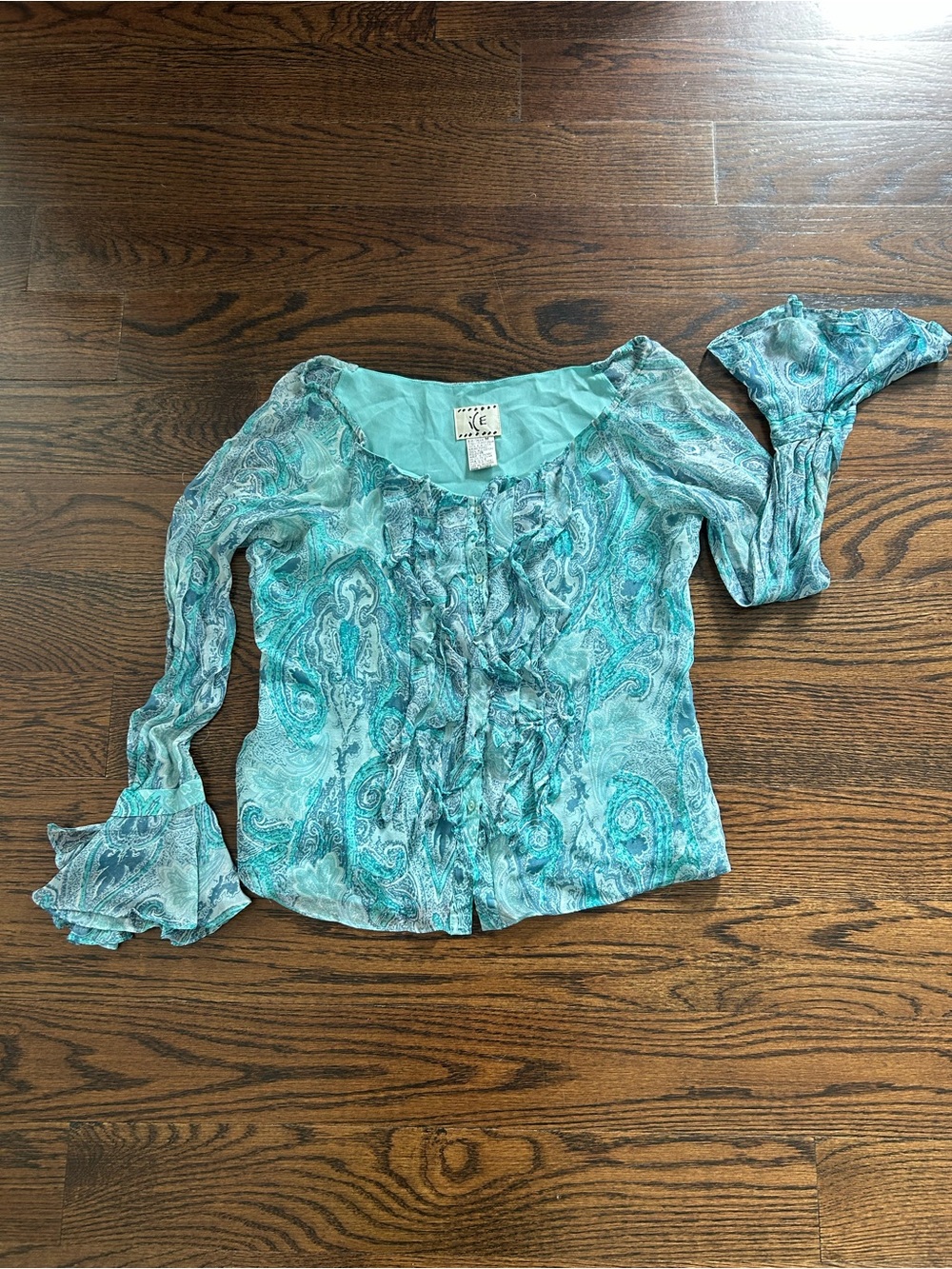 Vintage ICE Silk Paisley Ruffle Blouse – Aqua Blue